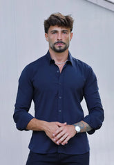 CAMISA MANGA LONGA COM ELASTANO PRETA CW STORE