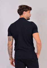 Camiseta Slim Gola Média Preta CW STORE
