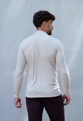 Camiseta Slim Manga Longa Gola Média Masculina Bege – toque macio e conforto o dia todo | CW Store