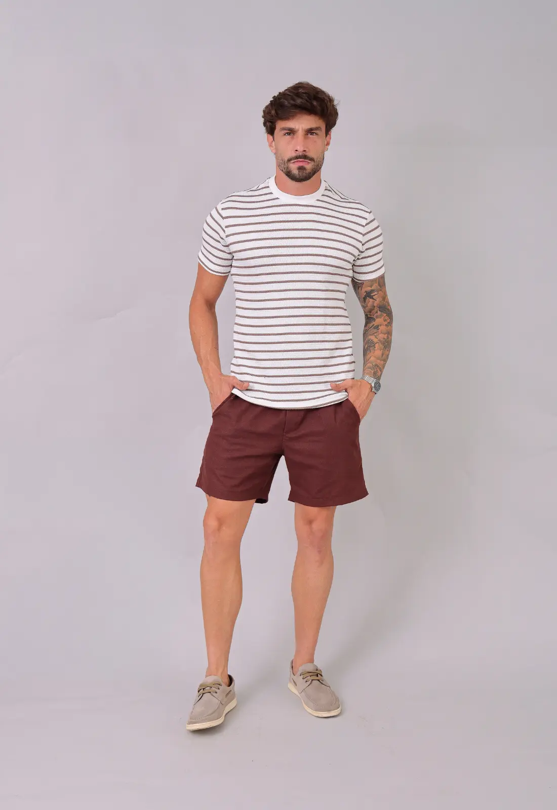 Camiseta Listrada Tricot Touch Marrom CW STORE