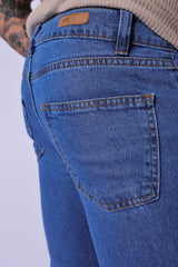 CALÇA JEANS SLIM FIT COM ELASTANO