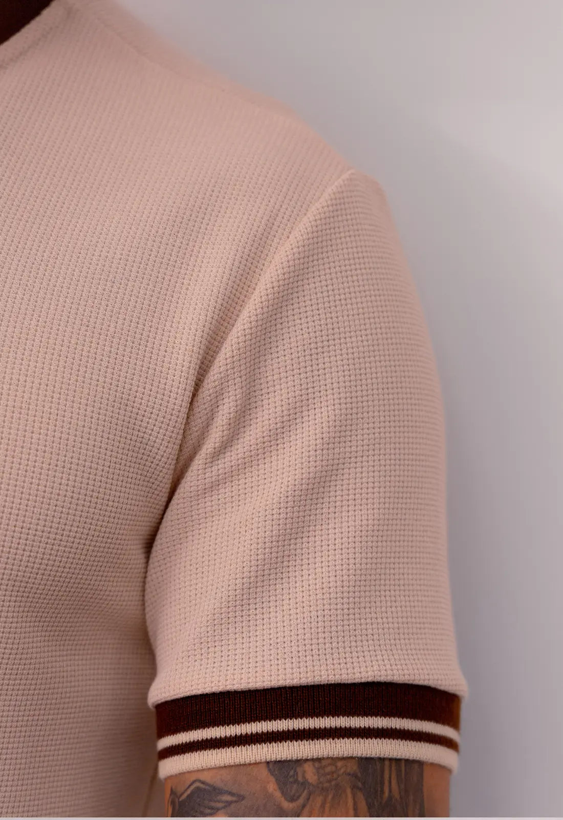 Camiseta Gola Padre Italiana Bege CW STORE