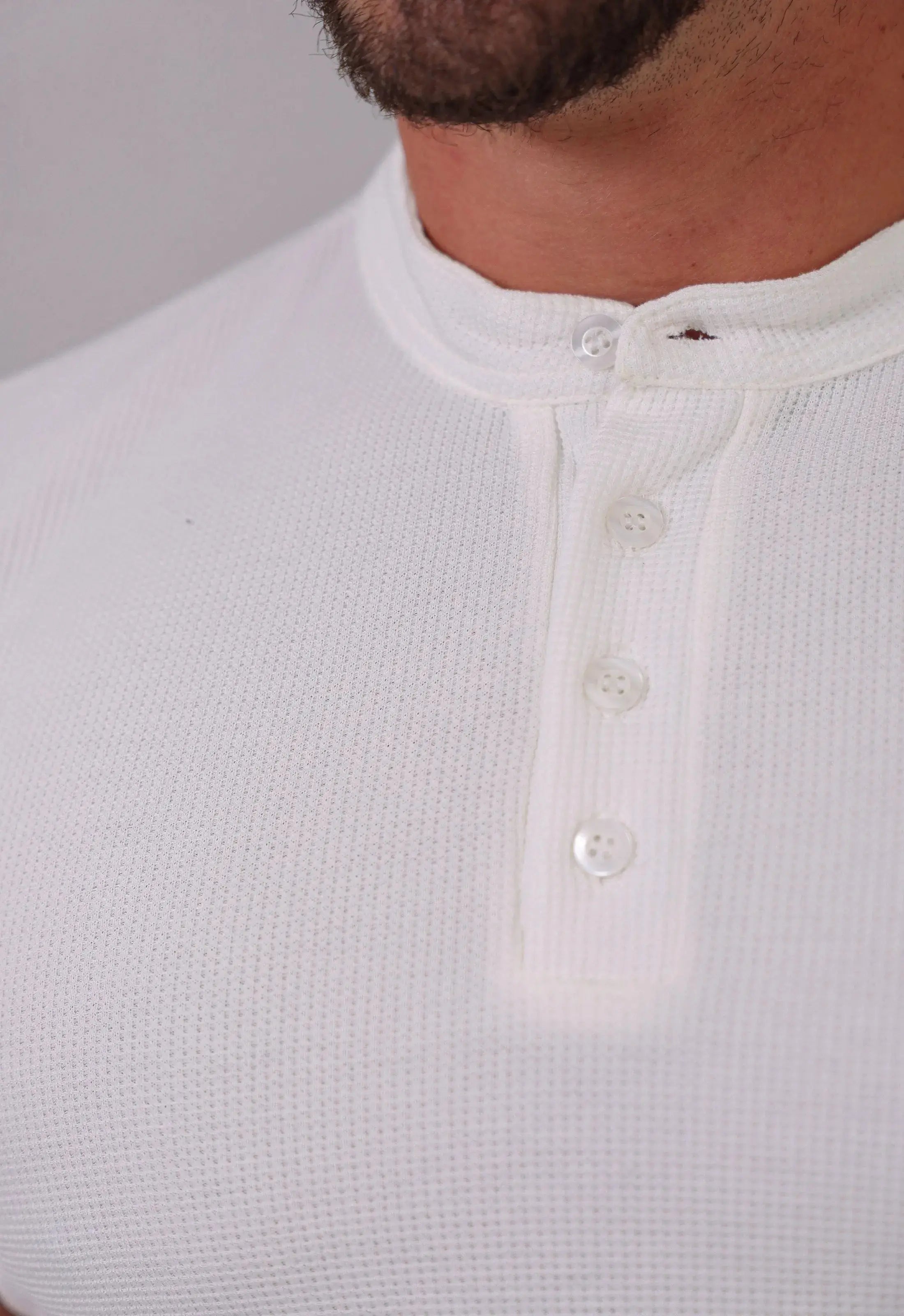 Camiseta Henley Slim Tricot com Elastano Branca CW STORE