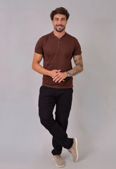 Camiseta Gola Padre Zíper Marrom CW STORE