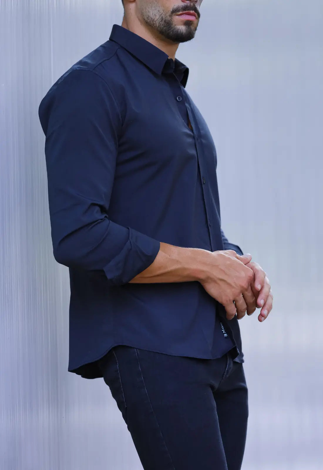 CAMISA MANGA LONGA COM ELASTANO PRETA CW STORE