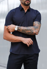 CAMISA MANGA CURTA COM ELASTANO PRETA CW STORE