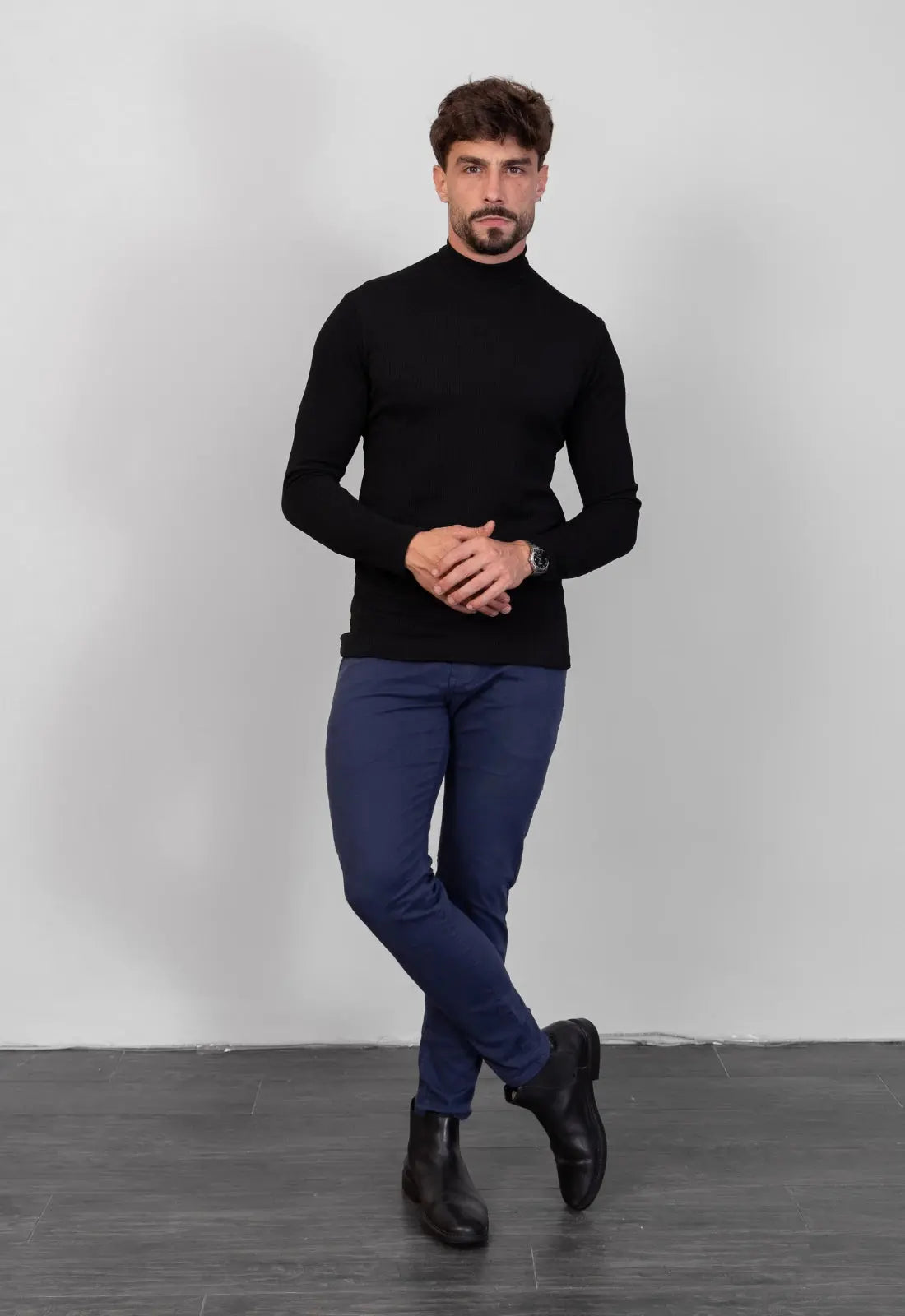 Camiseta Gola Alta Canelada Manga Longa Preto CW STORE