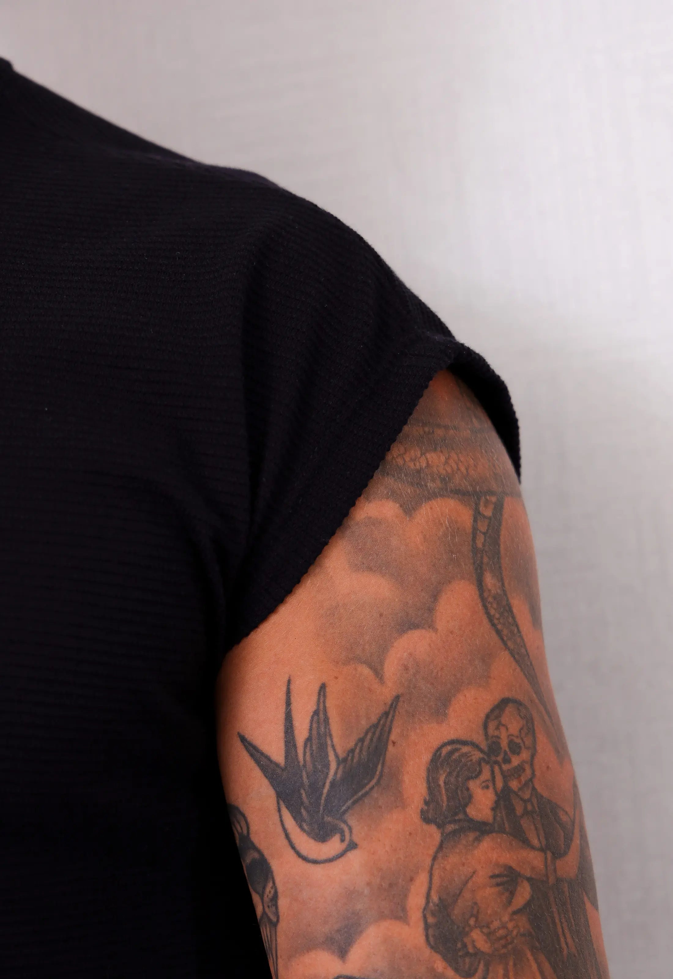 Camiseta Regata Tricot Preta CW STORE