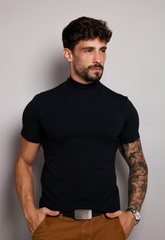 CAMISETA SLIM GOLA ALTA SUPER STRETCH PRETA