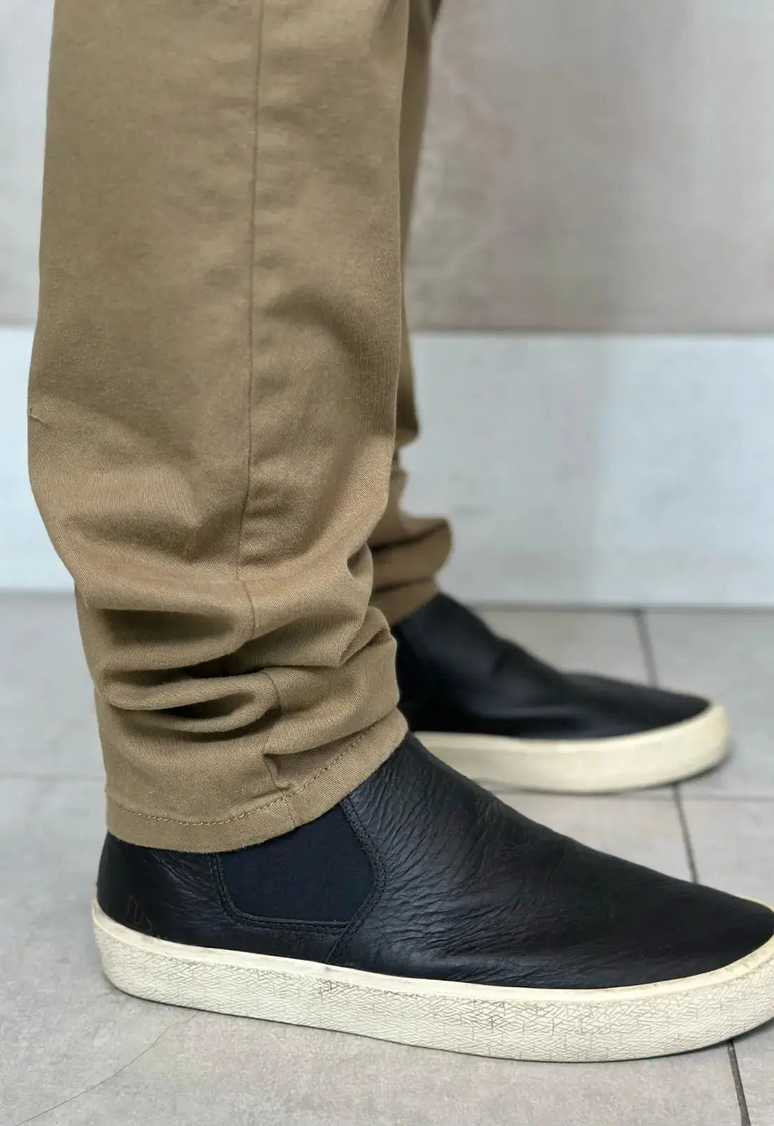 Calça Alfaiataria em Sarja com Elastano Masculina Verde – acabamento premium | CW Store