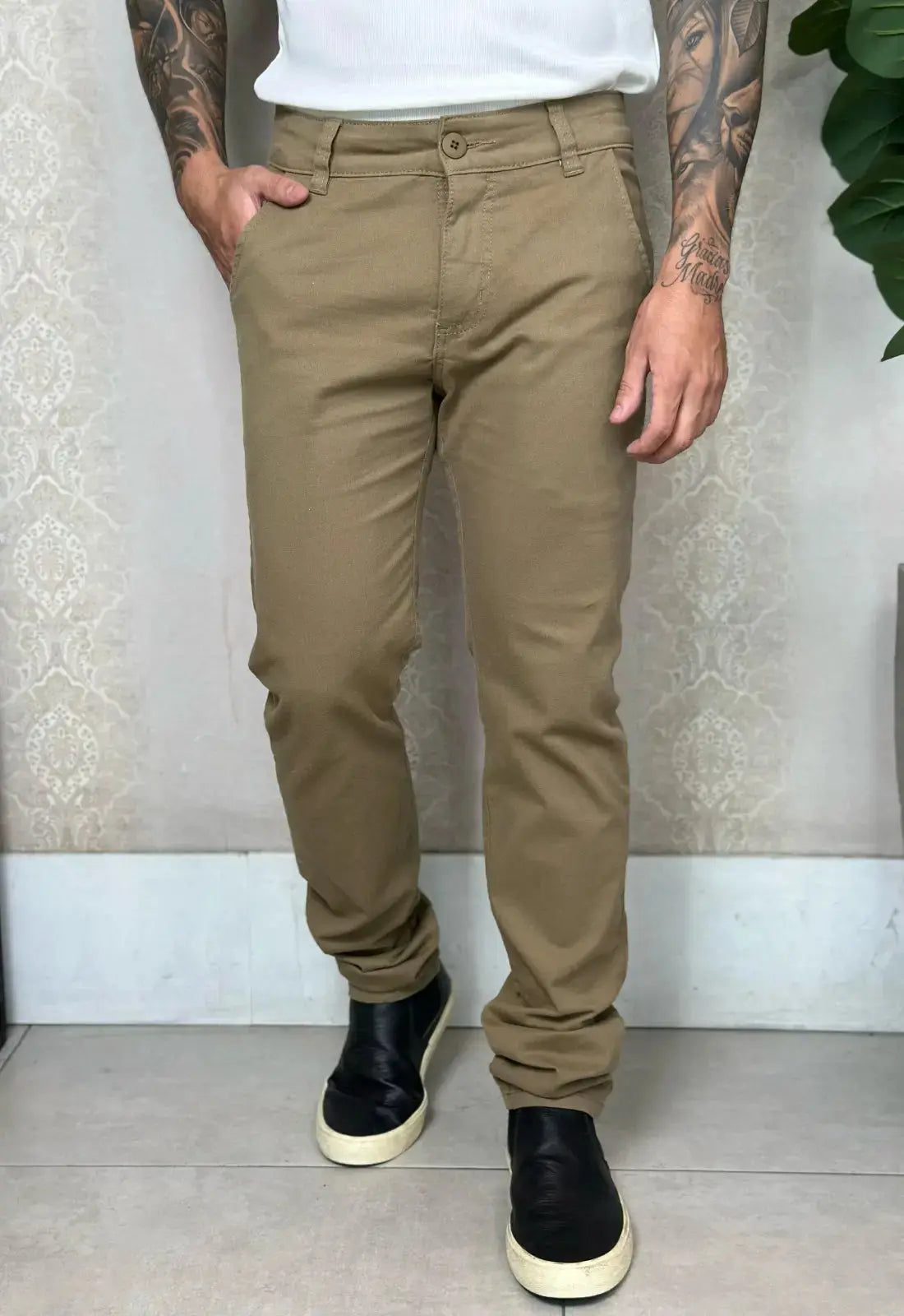 Calça Alfaiataria em Sarja com Elastano Masculina Verde | CW Store