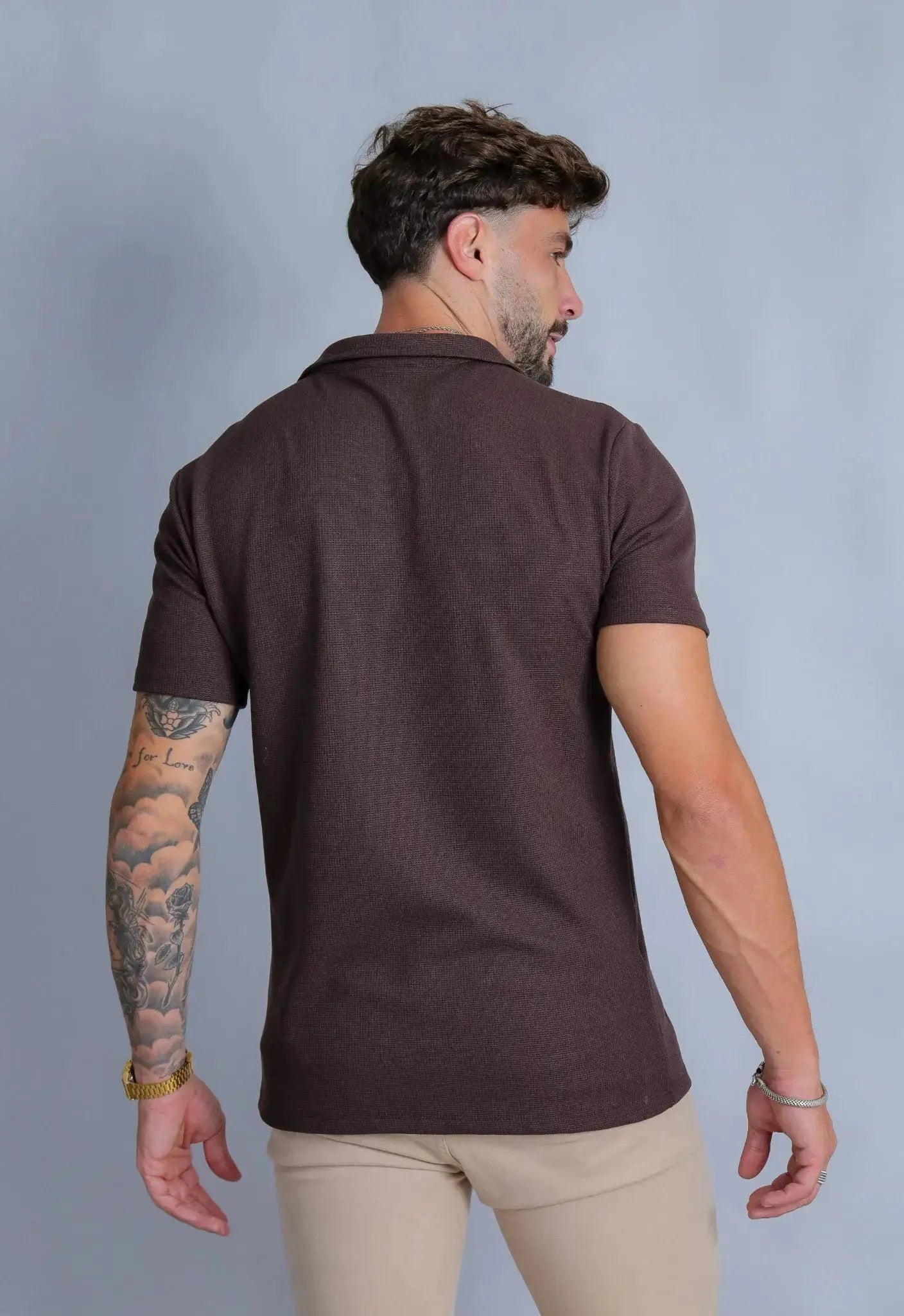Camisa Polo Italiana Tricot Masculina Marrom Café – conforto e elegância para o dia a dia | CW Store