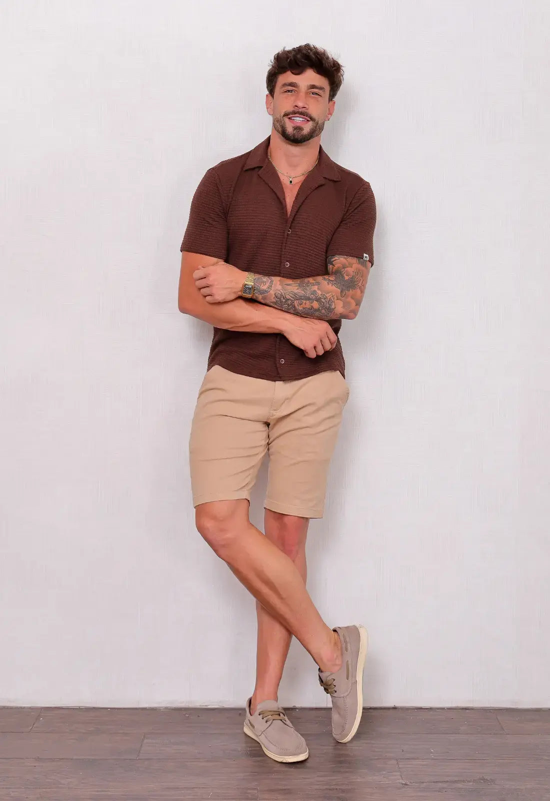Camisa Masculina Tricot Touch Marrom – versátil do casual ao social | CW Store