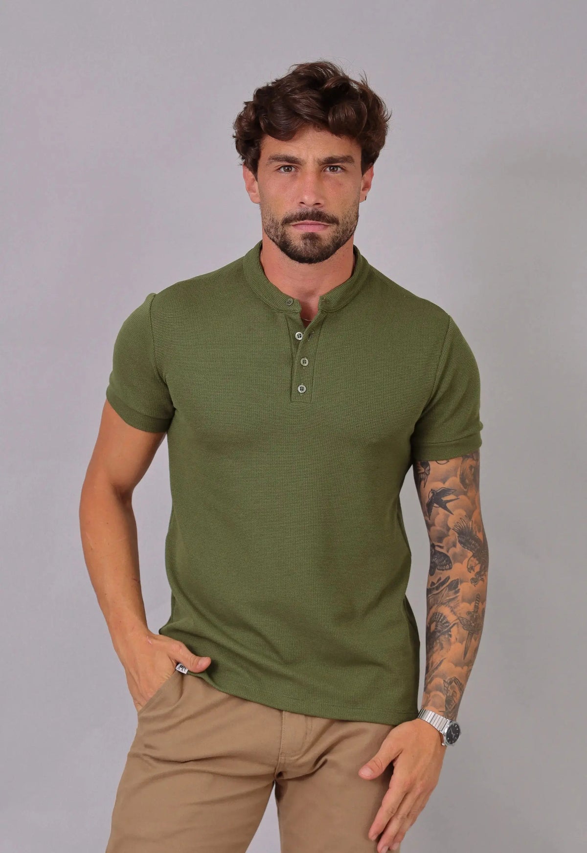 Camiseta Henley Slim Tricot com Elastano Masculina Verde | CW Store