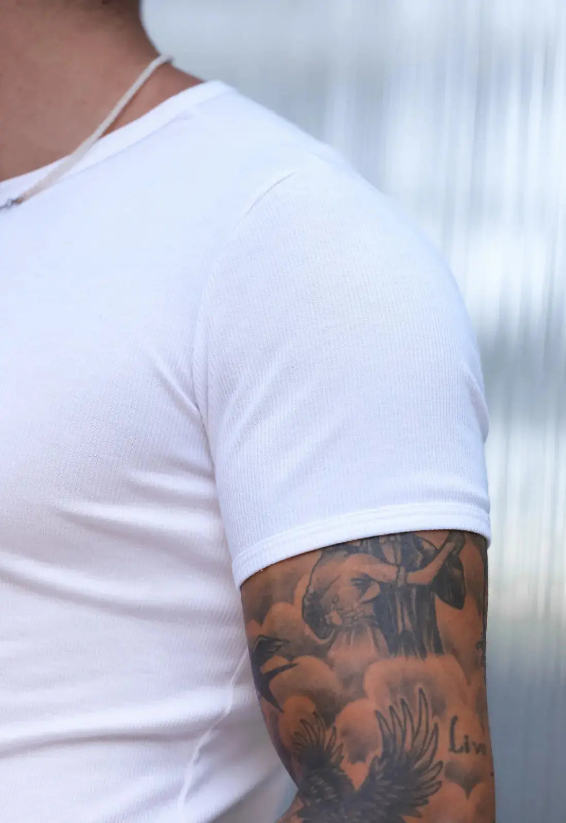 Camiseta Slim Canelada com Elastano Masculina Branca – modelagem moderna masculina | CW Store