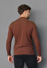 Camiseta Slim Manga Longa Gola Média Masculina Marrom – toque macio e conforto o dia todo | CW Store