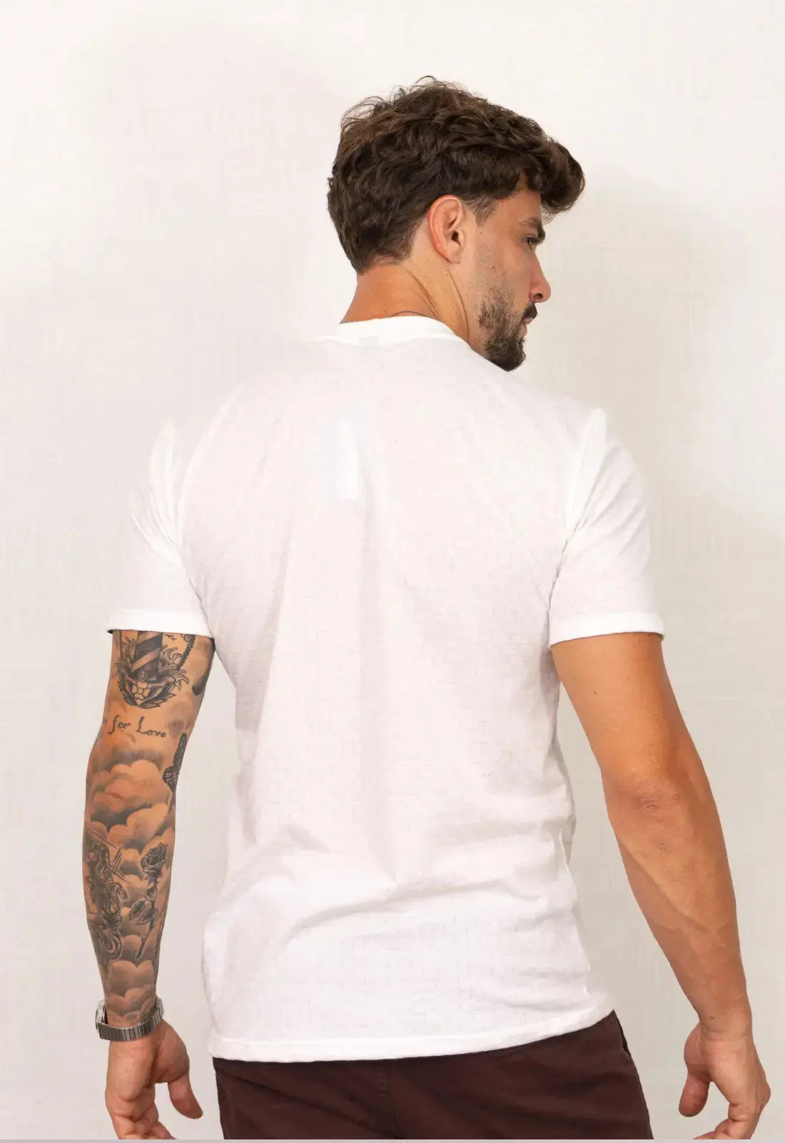 Camiseta Masculina Tricot Xadrez Branca – conforto e estilo minimalista | CW Store