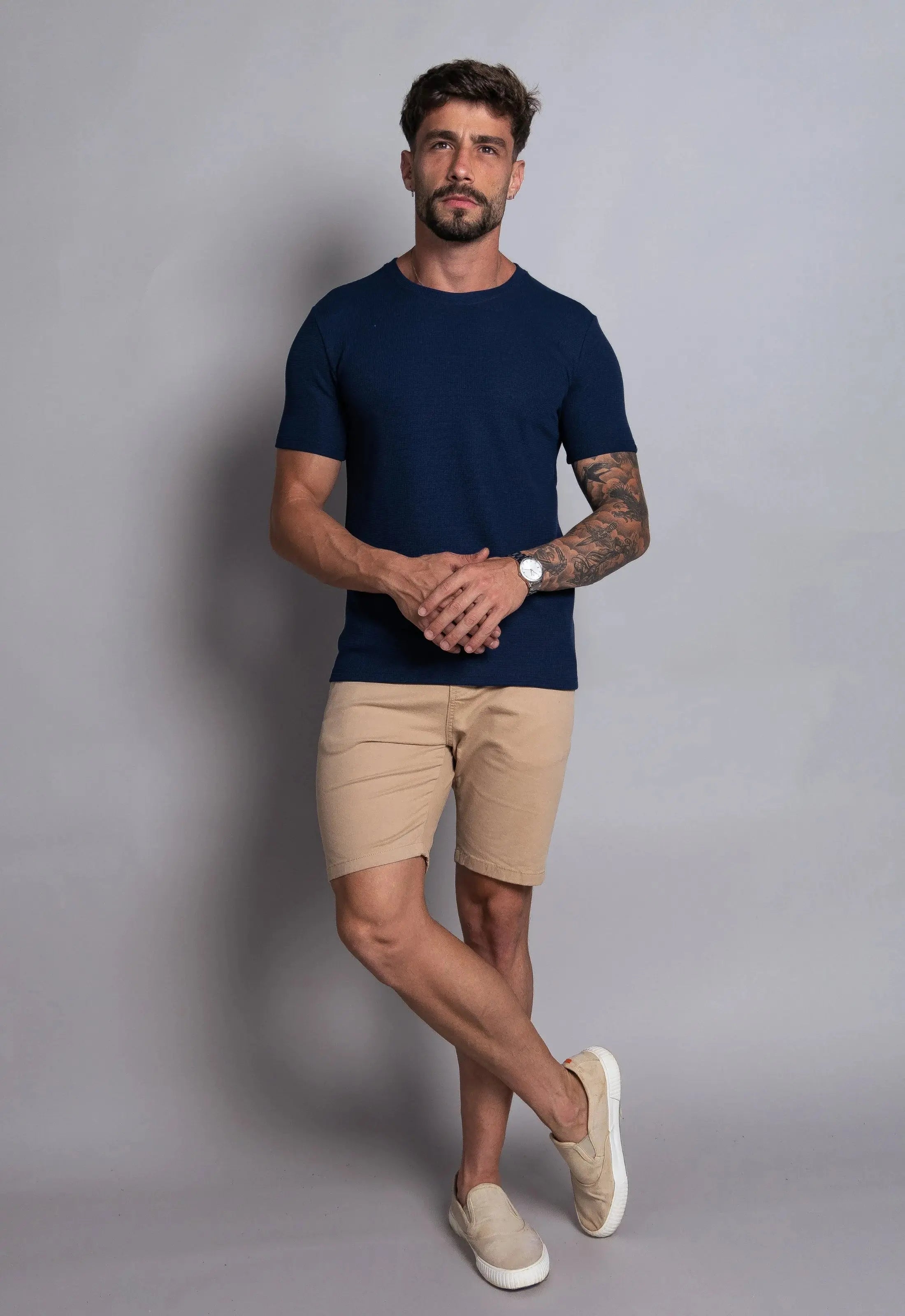 Camiseta Masculina Tricot Azul Marinho – toque macio e caimento ajustado | CW Store