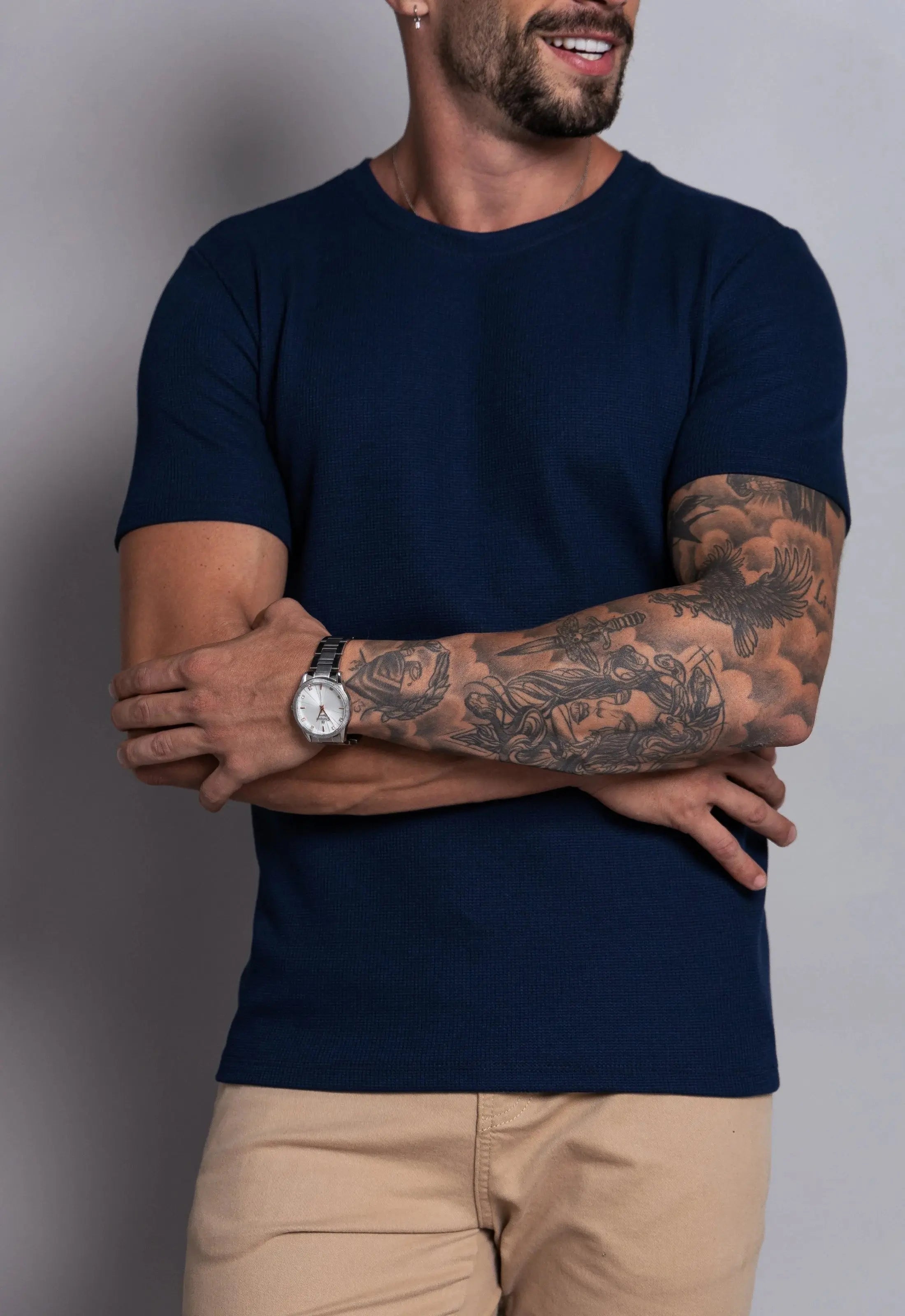 Camiseta Masculina Tricot Azul Marinho – textura sofisticada que não amassa | CW Store