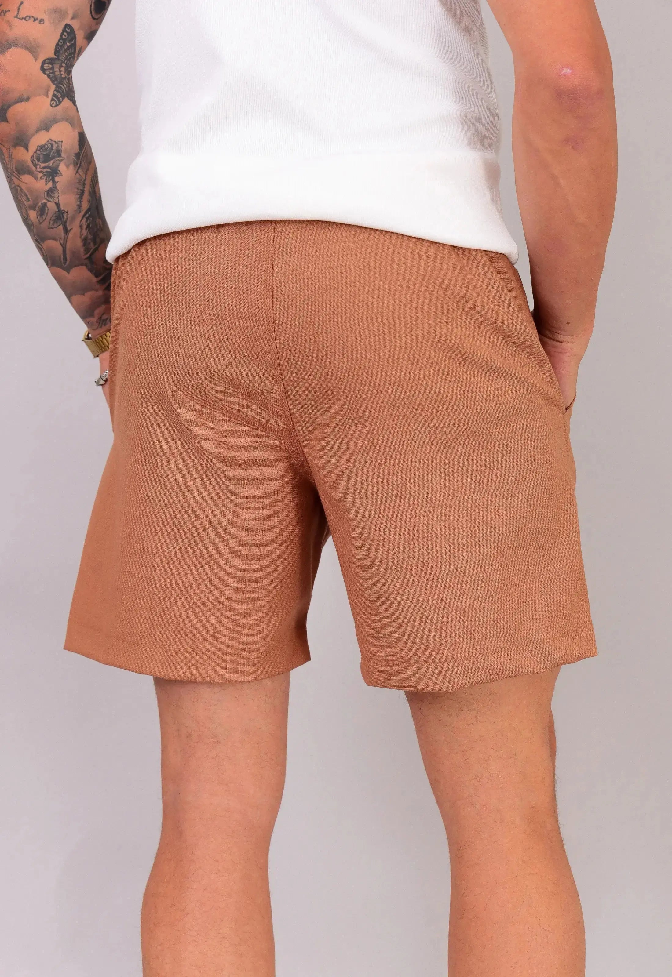 Shorts de Linho Masculino Terracota – caimento masculino para o dia a dia | CW Store