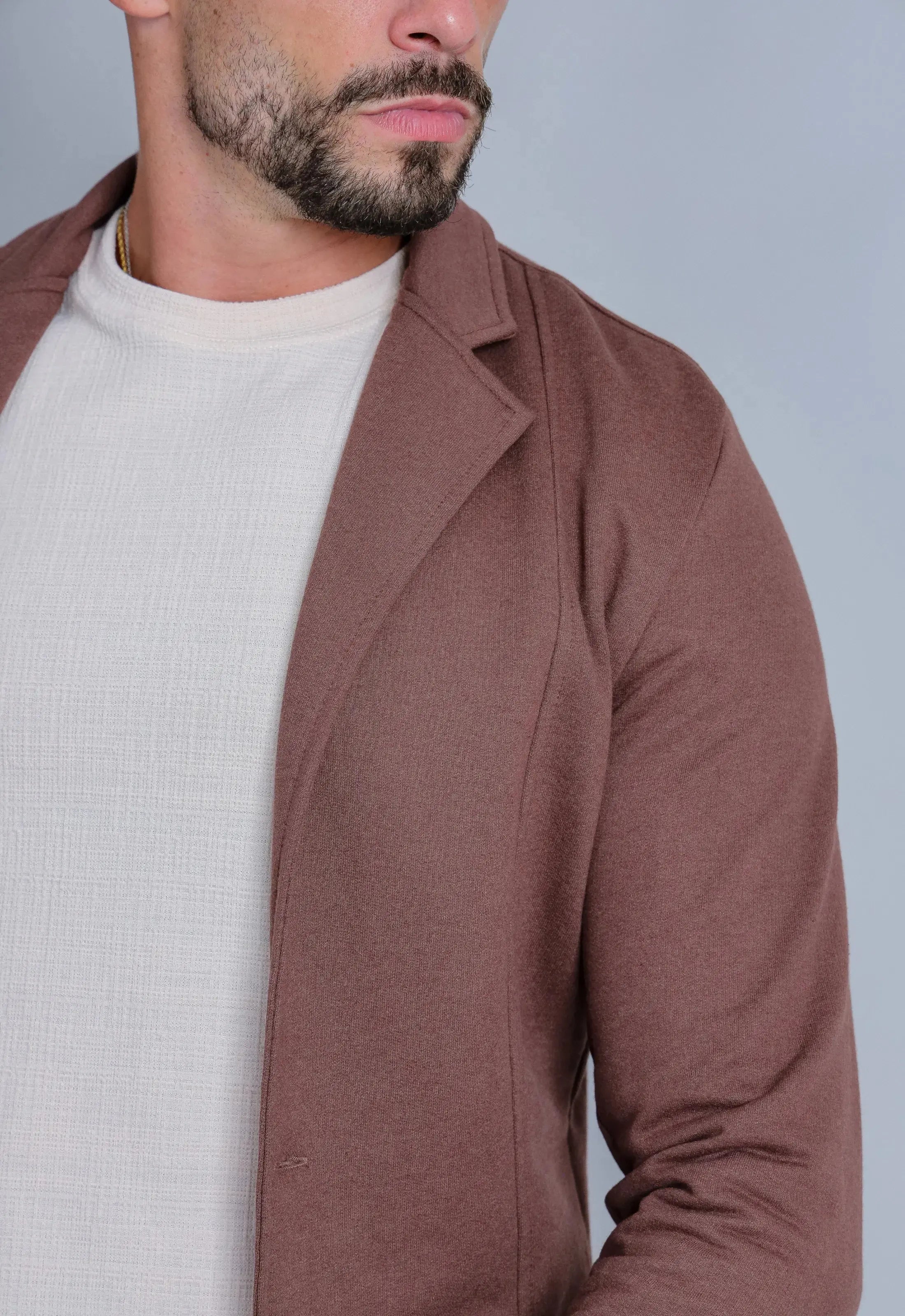 Sobretudo Slim Moletinho Masculino Marrom – visual moderno e sofisticado | CW Store
